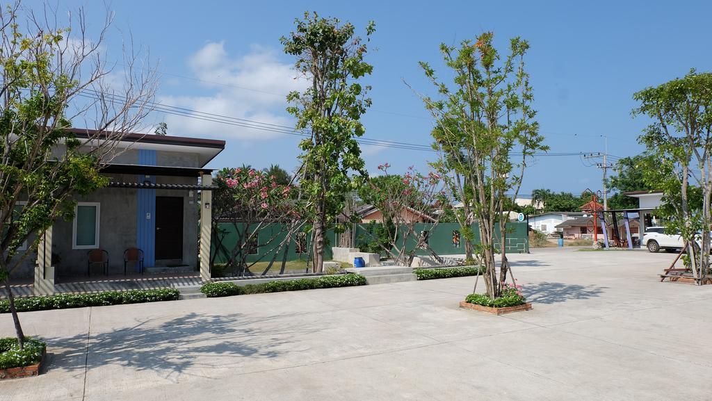 Lullaby Boutique Resort Thap Sakae Екстериор снимка